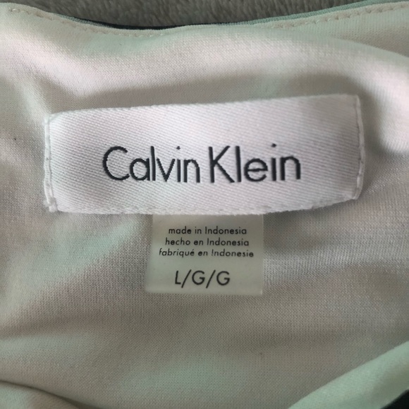 Calvin Klein blouse - Picture 4 of 5